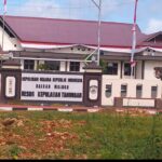 Diduga Jadi Beking Peredaran Rokok Martil Ilegal, Masyarakat Desak Polres KKT Tindak Tegas Oknum Wartawan Berinisial JM Screenshot_2026-08-24-12-09-33-32_7352322957d4404136654ef4adb64504